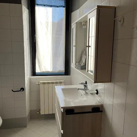 Casa Aida By Opera House Apartment Mezzago